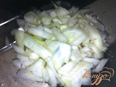Фото приготовление рецепта: Салат с тунцом, рисом и овощами шаг №1