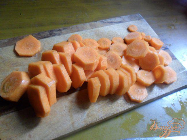 Фото приготовление рецепта: Морковно-картофельное пюре с курицей шаг №2