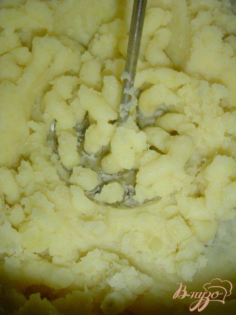 Фото приготовление рецепта: Сладкие картофельно-кунжутные шарики шаг №1