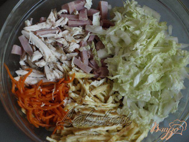 Фото приготовление рецепта: Вкусный салат «Анастасия» шаг №5