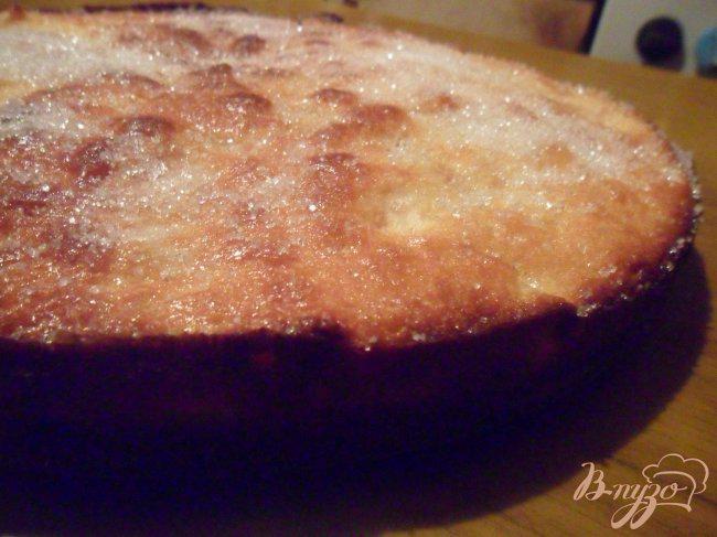 Фото приготовление рецепта: Яблочно-кокосовый пирог шаг №7