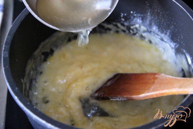 Фото приготовление рецепта: Курица с рисом а-ля «по-парижски» шаг №5