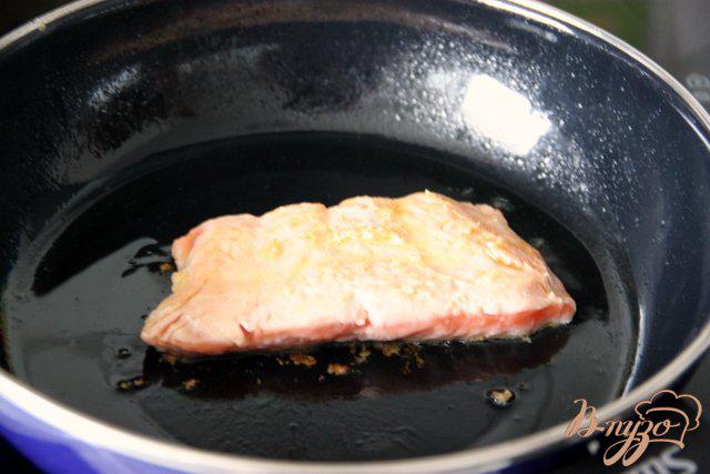 Фото приготовление рецепта: Рийет из лосося  Rillettes de saumon шаг №1