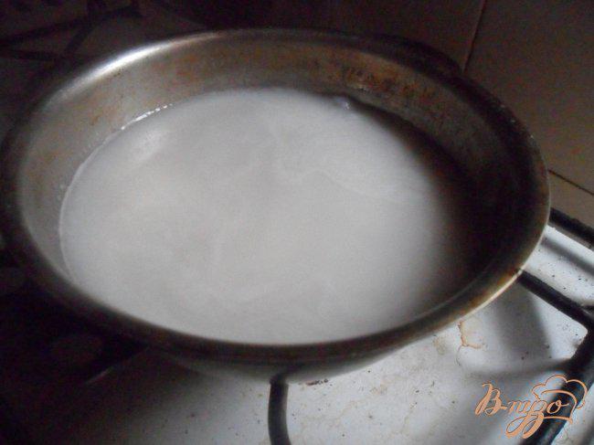 Фото приготовление рецепта: Кокосовое желе шаг №3