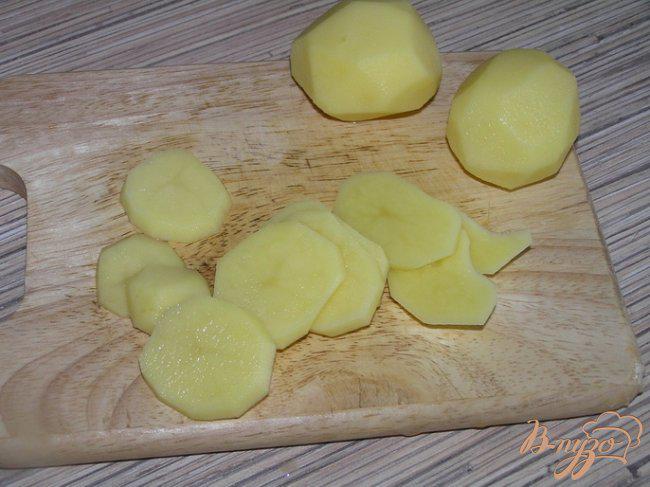 Фото приготовление рецепта: Картофельный гратен с прованскими травами шаг №1