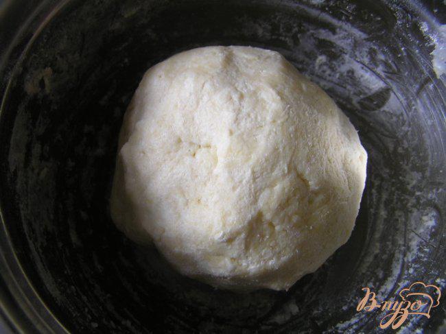 Фото приготовление рецепта: Яблочный пирог с кедровыми орешками шаг №2