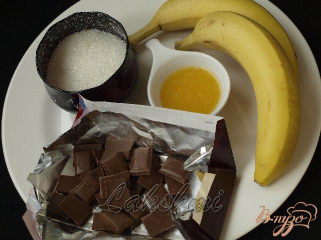 Фото приготовление рецепта: Шоколадно-банановый крем шаг №1