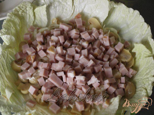 Фото приготовление рецепта: Красивый вкусный салат «Гнездо» шаг №3