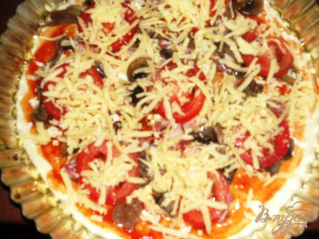 Фото приготовление рецепта: Любимая пицца шаг №3
