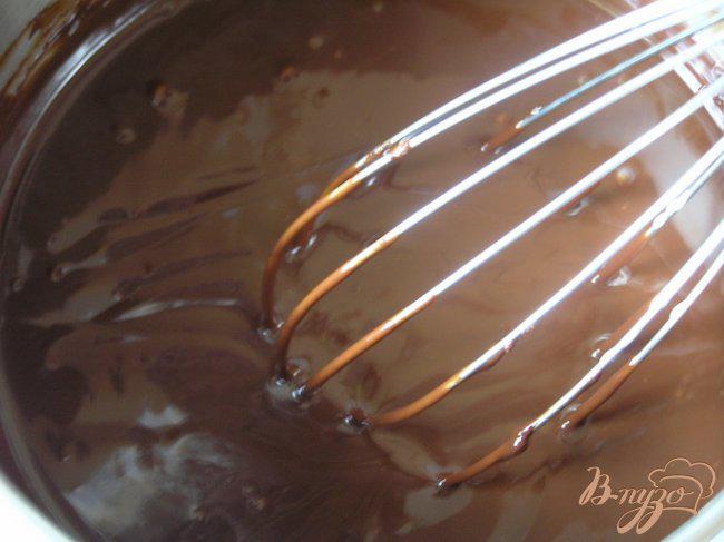 Фото приготовление рецепта: Итальянский шоколадный десерт шаг №3