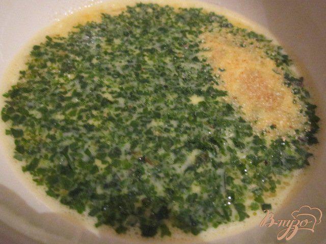 Фото приготовление рецепта: Салат из яичных блинчиков шаг №3