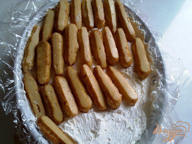 Фото приготовление рецепта: Десертный тортик с творожным кремом шаг №6