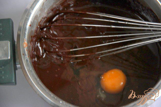 Фото приготовление рецепта: Заварные шоколадные кексы шаг №6