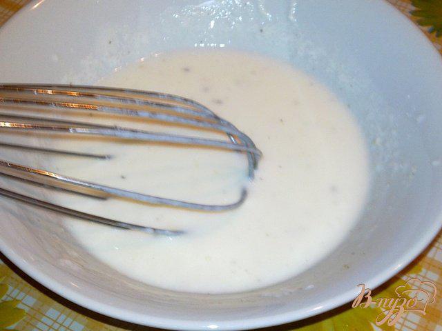 Фото приготовление рецепта: Тарт со сметанным кремом и шелковицей шаг №4