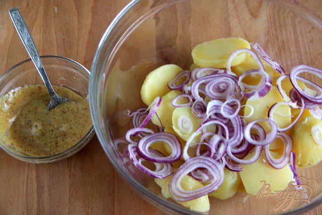 Фото приготовление рецепта: Картофельный салат со шпинатом шаг №2