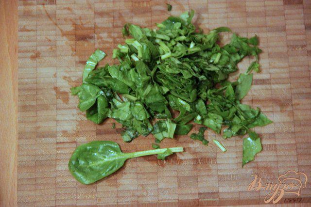 Фото приготовление рецепта: Картофельный салат со шпинатом шаг №4