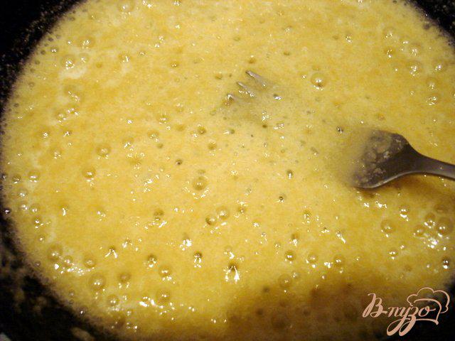 Фото приготовление рецепта: Крем суп  из шампиньонов шаг №5