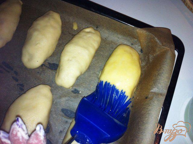 Фото приготовление рецепта: Пирожки с квашеной капустой. шаг №8