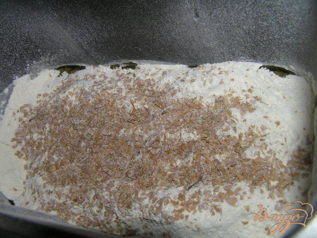 Фото приготовление рецепта: Горчичный хлеб с отрубями шаг №3