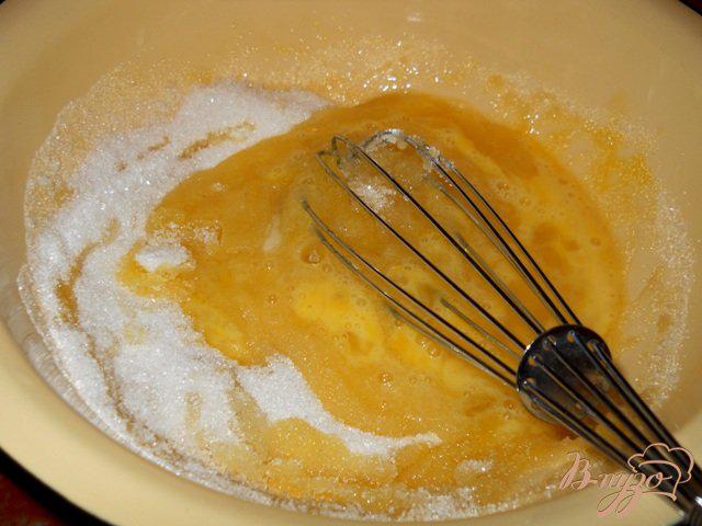 Фото приготовление рецепта: Яблочный пирог с ореховой пропиткой шаг №1