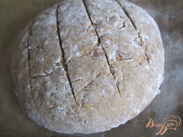 Фото приготовление рецепта: Ржаной хлеб с овсом и финиками шаг №3