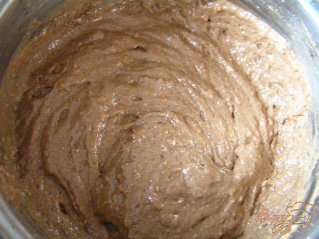 Фото приготовление рецепта: Шоколадный кокосово-томатный торт шаг №2