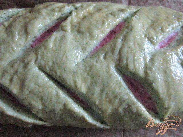Фото приготовление рецепта: Хлеб со шпинатом и свеклой шаг №5