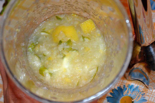 Фото приготовление рецепта: Имбирно-мятный лимонад шаг №3