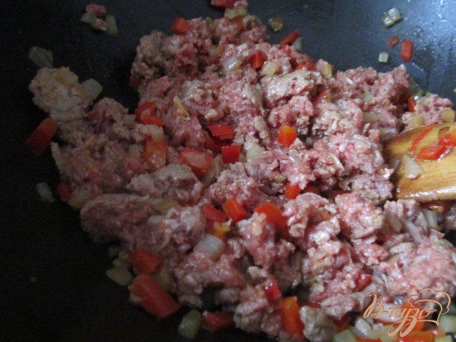 Фото приготовление рецепта: Чили кон корне   (Chili con carne) шаг №2