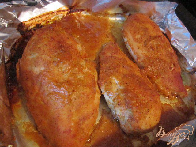 Фото приготовление рецепта: Куриные грудки «Тандори» шаг №5