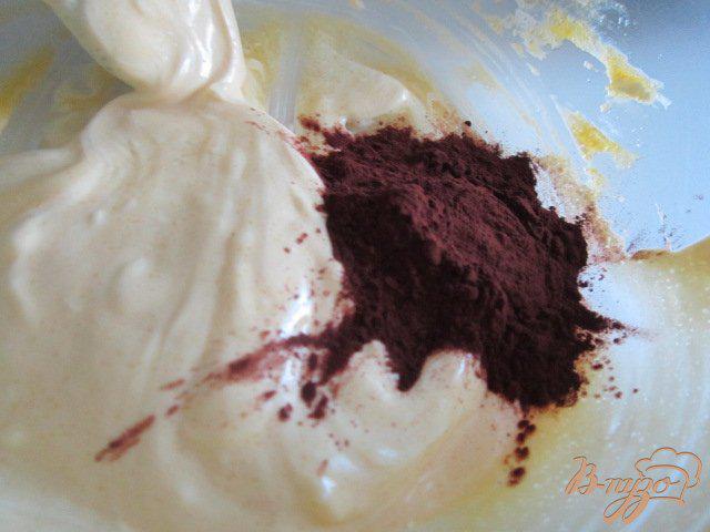 Фото приготовление рецепта: Шоколадный крем с бананами и карамельной крошкой шаг №2