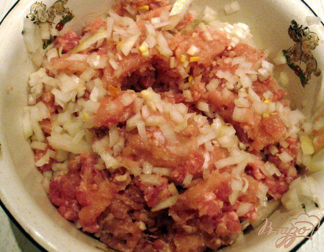Фото приготовление рецепта: Фрикадельки в томатном соусе шаг №1