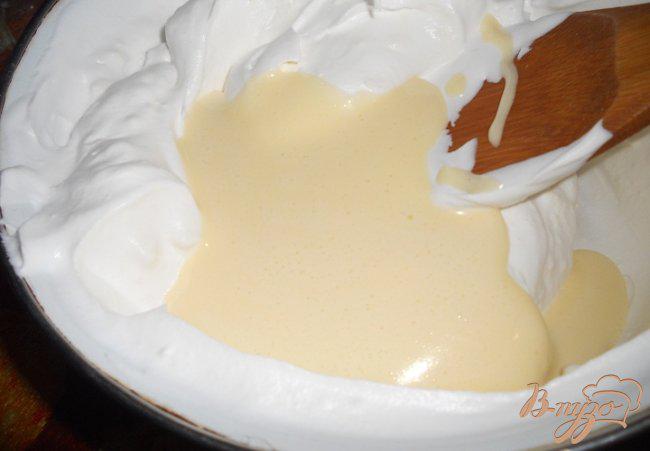 Фото приготовление рецепта: Торт-мороженое Мильфей *Семифреддо* шаг №5
