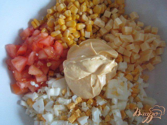 Фото приготовление рецепта: Яичный салат шаг №3