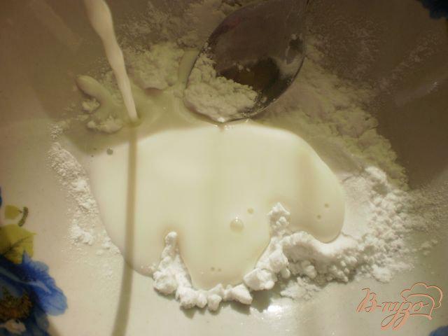 Фото приготовление рецепта: Молочный кисель шаг №2