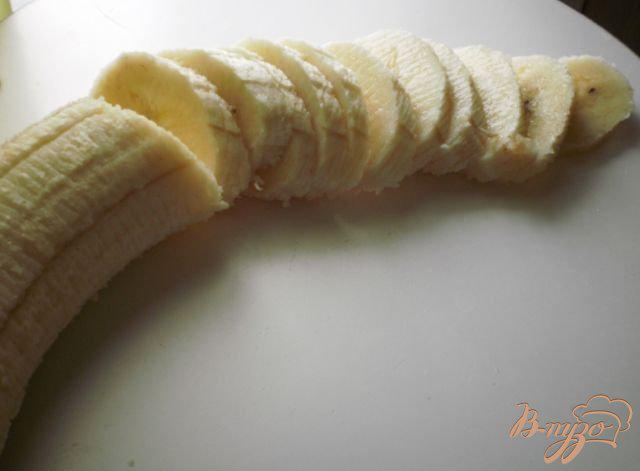 Фото приготовление рецепта: Банановый десерт шаг №2