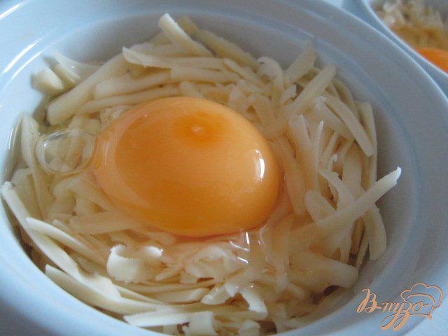 Фото приготовление рецепта: Яйца по-альпийски шаг №1