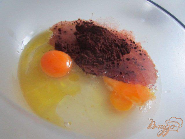 Фото приготовление рецепта: Шоколадные вареники с творогом шаг №1