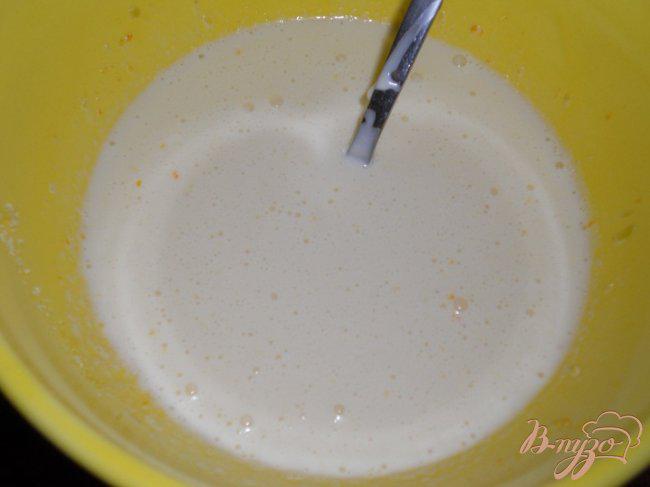 Фото приготовление рецепта: Ленивые вареники со сметано - цитрусовым соусом шаг №4