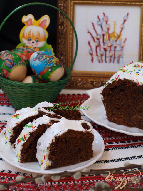 Фото приготовление рецепта: Пасхальный шоколадный кекс с цукатами шаг №4
