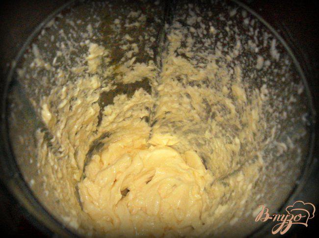 Фото приготовление рецепта: Яйцо-пашот с соусом«алиоли» шаг №5