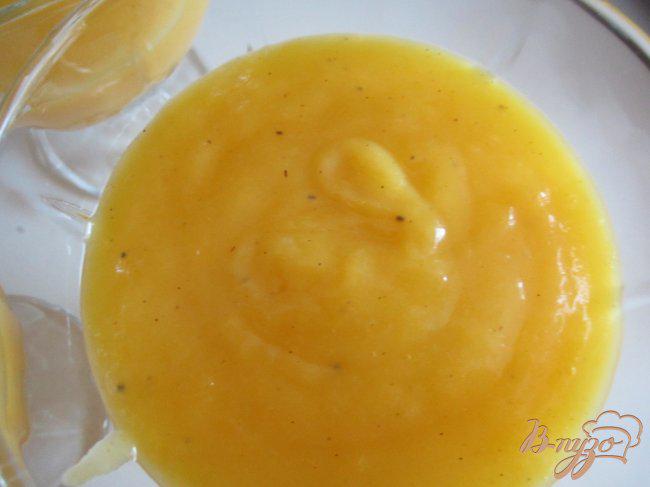 Фото приготовление рецепта: Десерт «Плавающий остров» - ананасовый шаг №5