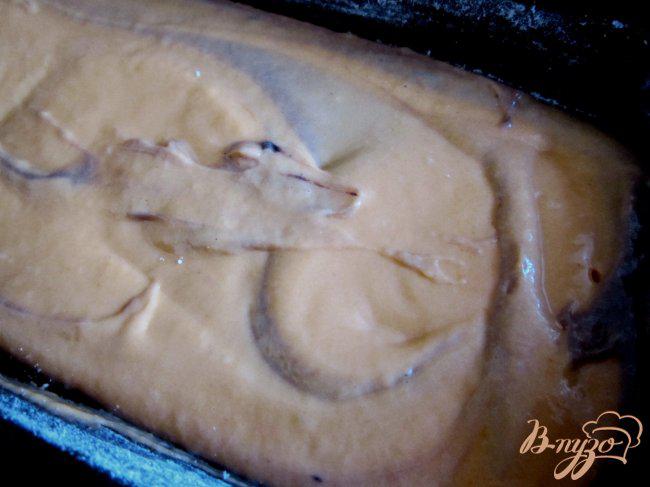 Фото приготовление рецепта: Апельсиново-шоколадный кекс шаг №7