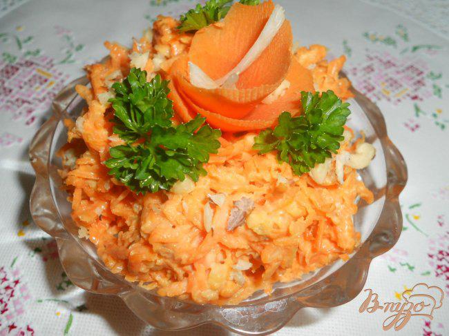 Фото приготовление рецепта: Морковь с чесноком и майонезом шаг №4