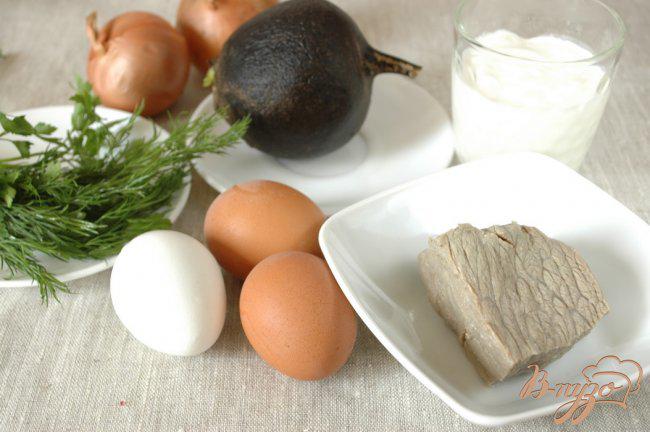 Фото приготовление рецепта: Салат с мясом и редькой шаг №1