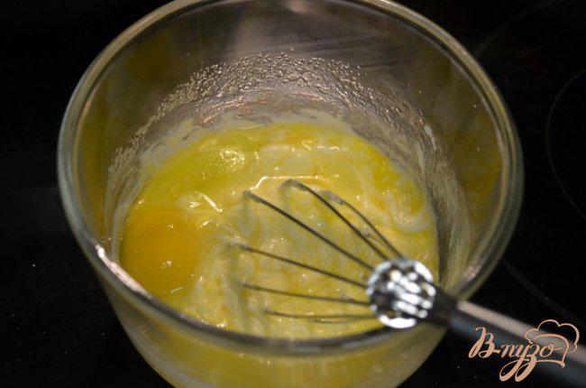 Фото приготовление рецепта: Бананово-медовый кекс шаг №2