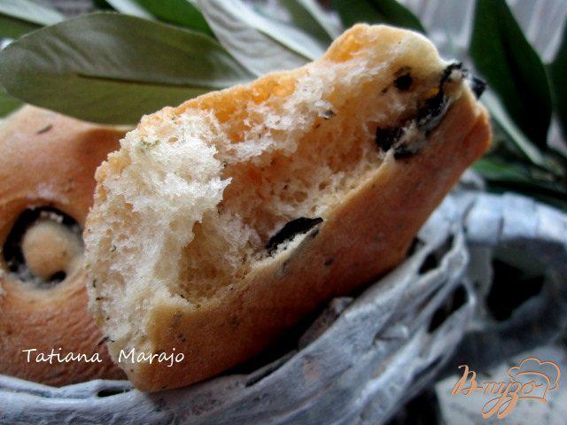 Фото приготовление рецепта: Закусочные булочки с прованскими травами и маслинами шаг №9