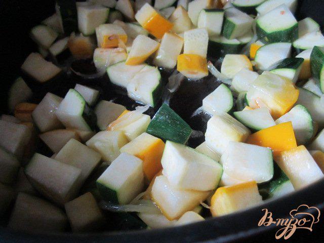 Фото приготовление рецепта: Овощное рагу по-провансальски шаг №3