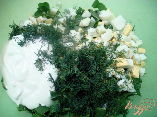 Фото приготовление рецепта: Салат из щавеля шаг №5