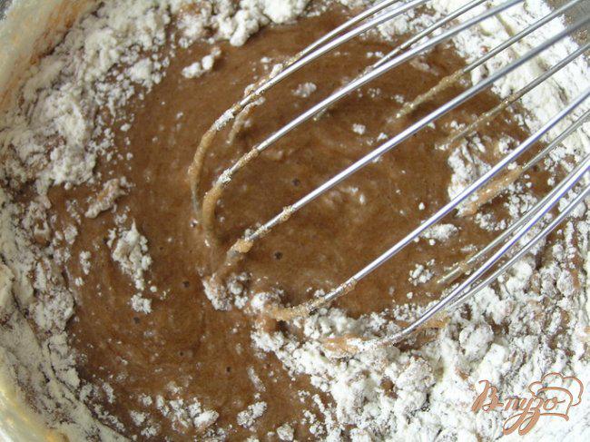 Фото приготовление рецепта: Шоколадный манник с папайей и фундуком шаг №2
